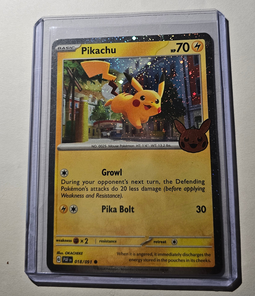 Pikachu Holo Trio + Pokémon Day Coin Bundle *NM