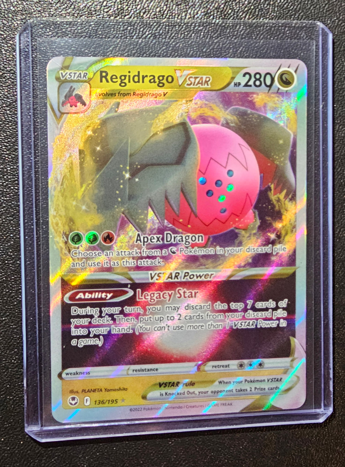 Regidrago VSTAR – 136/195 – Silver Tempest Ultra Rare – NM